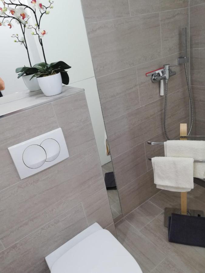 Apartmani Deluxe Jasenice  Kültér fotó
